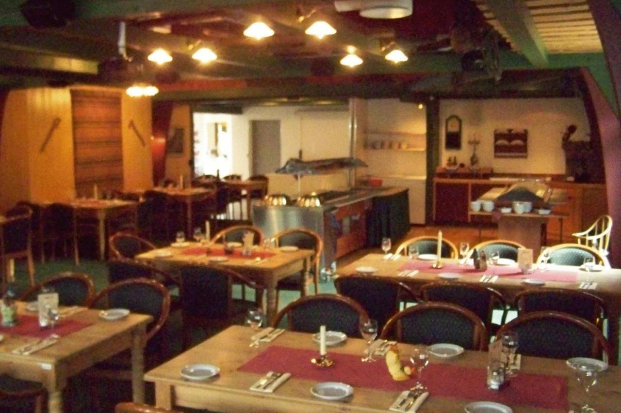 Froland Verk Froland Hostel מראה חיצוני תמונה