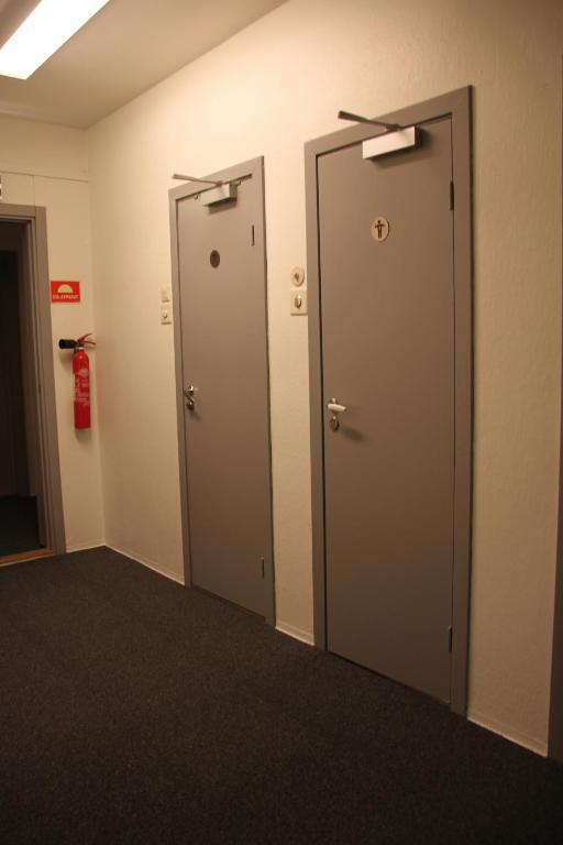 Froland Verk Froland Hostel חדר תמונה