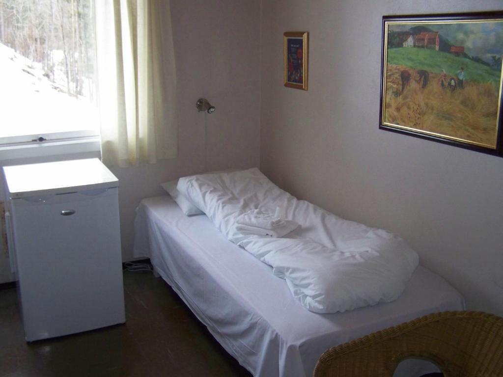 Froland Verk Froland Hostel מראה חיצוני תמונה